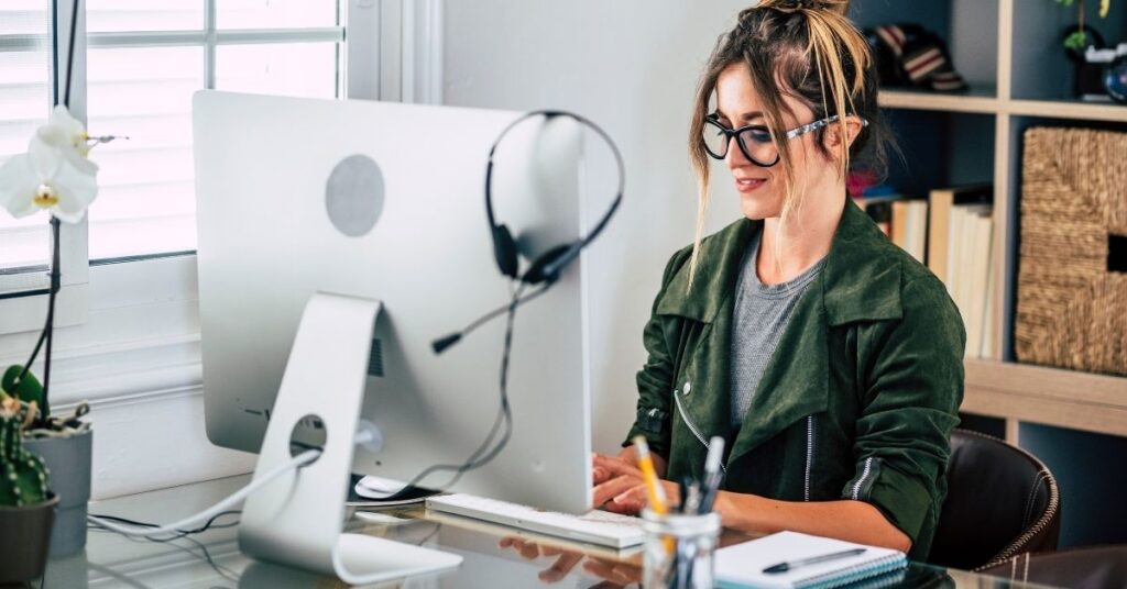 Dicas de negócios digitais para você abrir em casa 