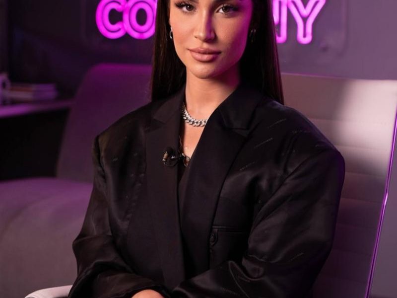 Bianca Andrade a "Boca Rosa" vai estar no SXSW!