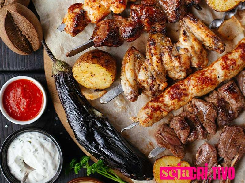 Desvendando mitos sobre o churrasco: o que é verdade e o que é mentira?