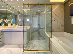 5 COISAS QUE TODO MUNDO PRECISA SABER ANTES DE COMPRAR UM BOX DE BANHO!