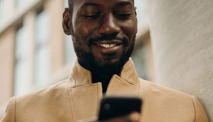 8 segredos que as pessoas que nunca ficam sem um contatinho guardam