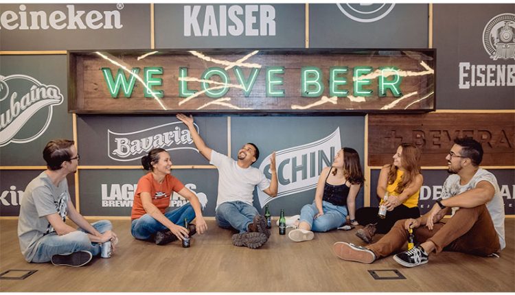 Heineken: Diretoria de Felicidade promete cuidar do bem-estar e alegria no trabalho 🍻😃