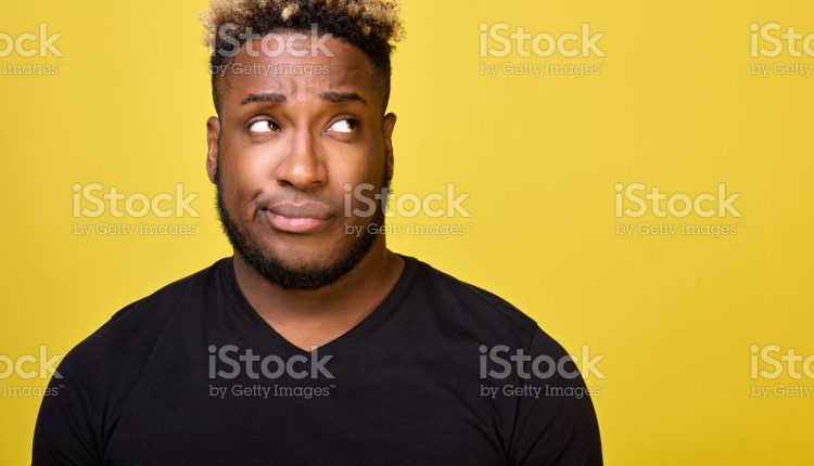 Descubra se alguém não gosta de você em 8 sinais!