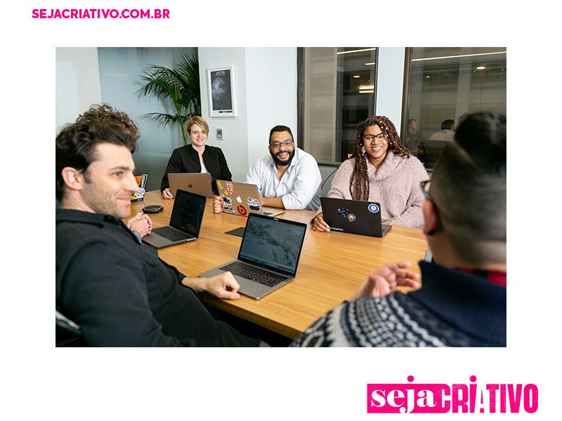 Transforme suas reuniões em eventos memoráveis com 10 dicas matadoras e criativas para animar o ambiente.