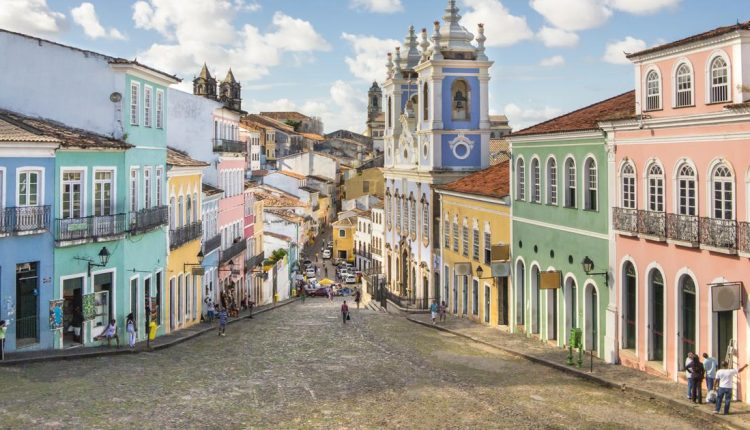 A Fascinante Melodia dos Sotaques Brasileiros: Conheça os Mais Charmosos e Cativantes do País