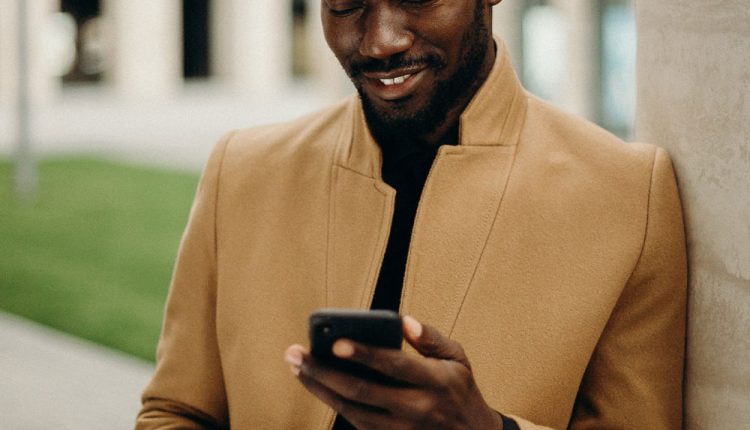 Como conquistar a confiança de qualquer pessoa em 5 passos simples - Descubra as técnicas secretas dos grandes conquistadores!