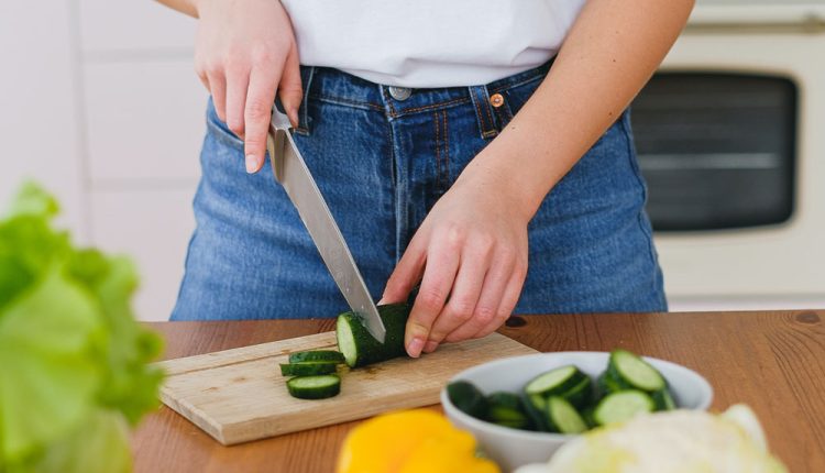 7 mitos sobre alimentação saudável que estão arruinando sua dieta - redefina seus hábitos