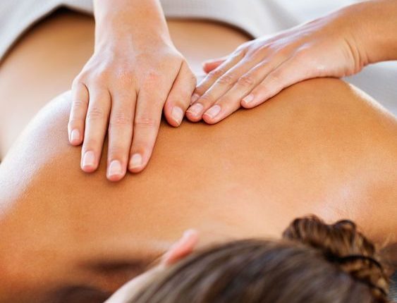 4 benefícios da massagem para a sua saúde mental e emocional - você vai se surpreender