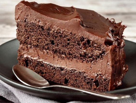 5 passos simples para fazer um bolo de chocolate incrivelmente saboroso - você precisa conferir!