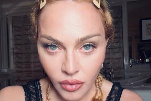 sem holograma e inteligência artificial