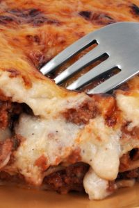 Receita especial de Lasanha da Nissin para celebrar o Dia da Lasanha