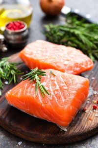 Salmão na Churrasqueira delicioso: 5 Truques Simples para uma Explosão de Sabores e Texturas!