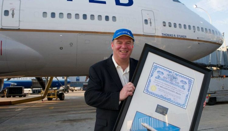 Passagem de Avião Vitalícia e Ilimitada: entenda como funciona e se vale a pena