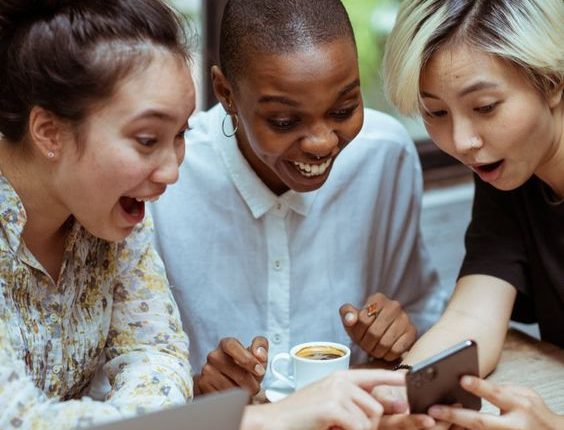 5 Formas de impulsionar o engajamento dos seus posts sem estratégia de mídia paga (organicamente)