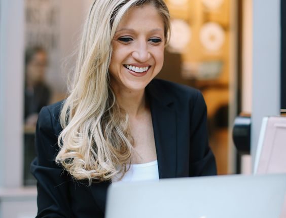 ATENÇÃO: O Google quer ser seu COACH VIRTUAL e oferecer conselhos para sua vida usando Inteligência Artificial, entenda