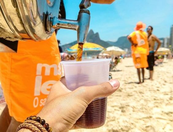 Chá-Mate: Como a bebida querida dos cariocas pode melhorar a sua saúde e potencializar o treino?