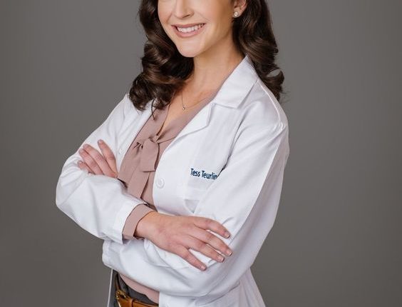 Médica explica os riscos da obesidade para as pessoas de todas as idades
