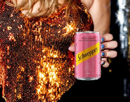 Schweppes realiza workshop para apresentar receitas com a nova tônica Rosé