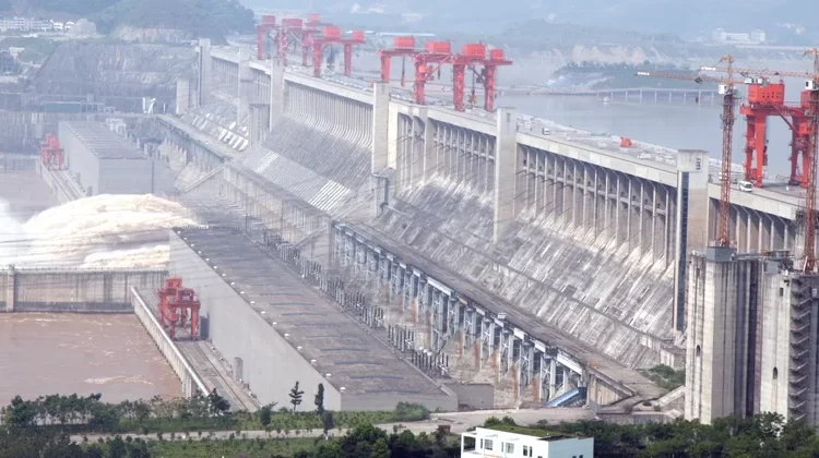 Barragem da China está afetando a rotação da Terra? Cientistas explicam, entenda
