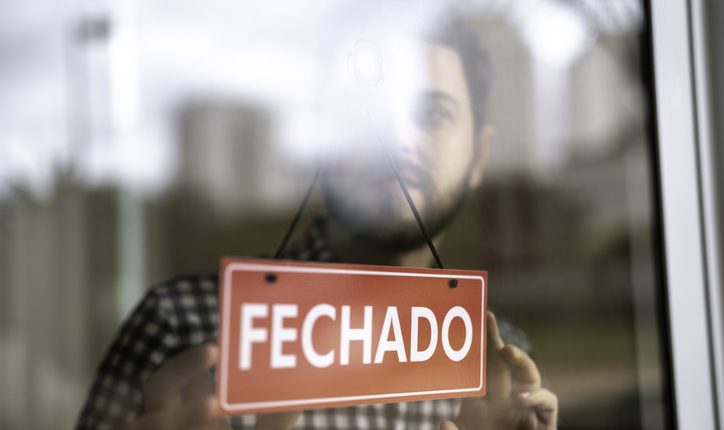 Gigante famosa do varejo anuncia fechamento de lojas; saiba mais