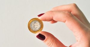 Moedinha valiosa: A Raridade das Moedas de R$1 com a Letra "P": Descubra Se Você Tem uma Fortuna no Bolso