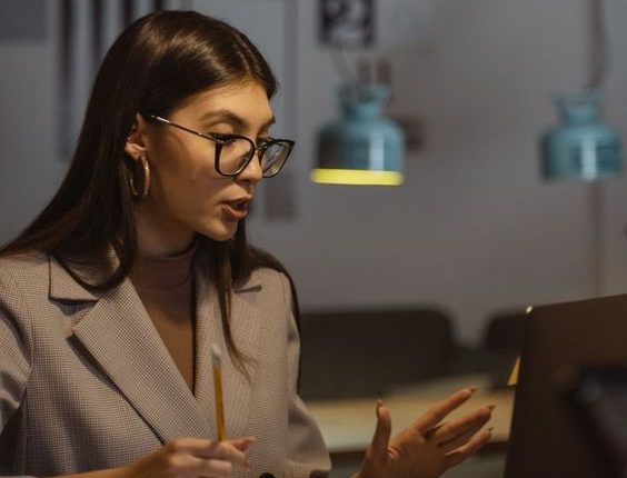 Seja Criativo no Home Office: Trabalhe em Casa e Ganhe R$ 3.745 por Mês - Oportunidades de trabalho remoto que pagam bem