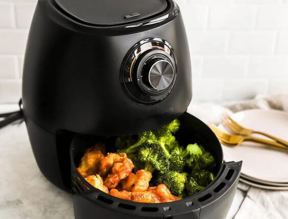 ESTE é o jeito certo de requentar e aquecer comida na Air Fryer; confira se está fazendo certo!