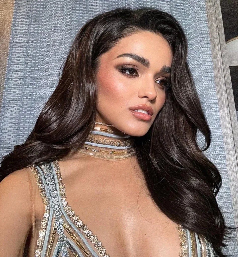 brilho capilar dua lipa