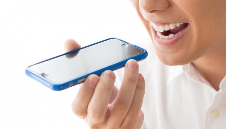 Mensagem de voz com reprodução única no WhatsApp, veja!