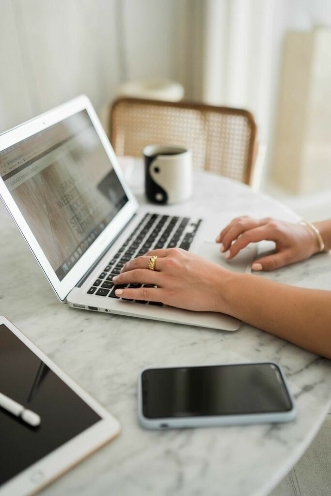 como fazer renda extra com plataforma de amigos virtuais