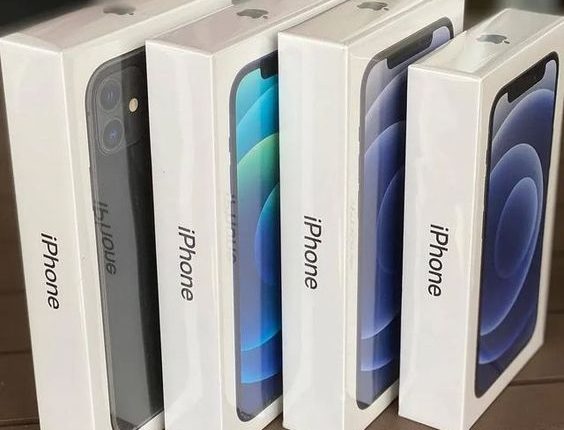 COMPRANDO e VENDENDO: entenda o curioso mercado das caixas vazias de iPhone