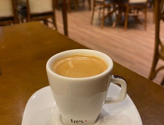 O PODER DO CAFEZINHO: cientistas revelam que beber café faz bem para a mente entre outras coisas, entenda