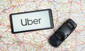 Uber vai pagar R$ 1 mil para seus motoristas agora em 2023; entenda