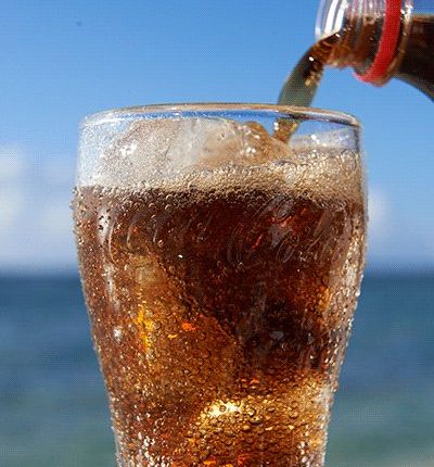 VOCÊ NÃO DEVE BEBER este tipo de refrigerante, entenda o motivo explicado por cientistas