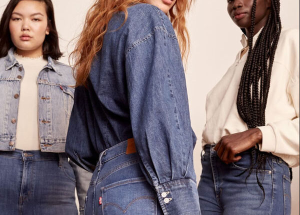 Levi's com 70% de desconto em produtos na Black Friday em lojas físicas e online