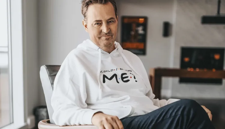 Matthew Perry: Livro 'Amigos, Amores e Aquela Coisa Terrível' é um dos MAIS VENDIDOS