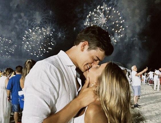 CHEIRINHO DE ANO NOVO: 4 Perfumes Femininos para você usar na virada do ano