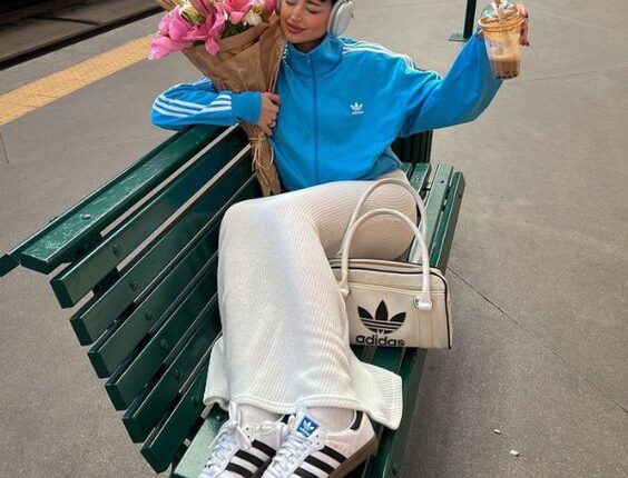 Adidas Samba: 10 looks para ARRASAR com o tênis queridinho do Ano!