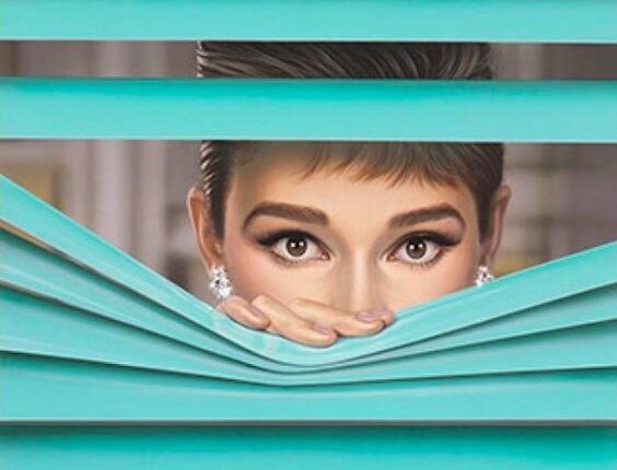 Mundo da Moda: As 5 Melhores Marcas de Luxo de Roupa Feminina