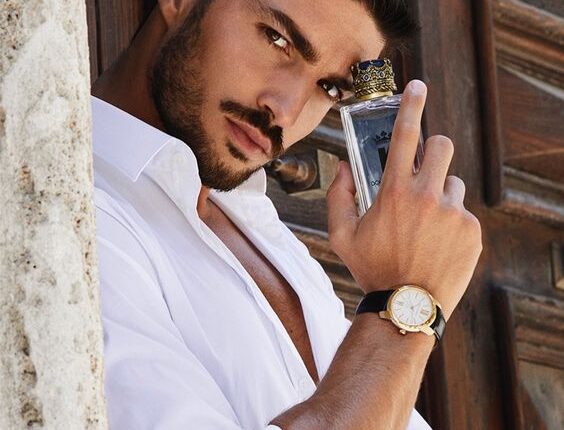 8 Perfumes Masculinos que ELAS MAIS GOSTAM ;)