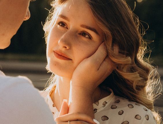 O que é um RELACIONAMENTO DE REBOTE? 5 sinais por que você precisa terminar agora mesmo!