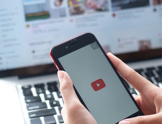 Como GANHAR DINHEIRO com o YouTube: 11 dicas criativas de faturar online! 🤑💸