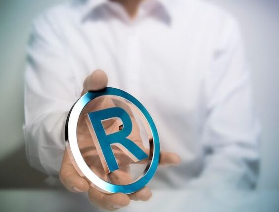 Por que Registro de Marca no INPI não é o Suficiente: Entenda as Implicações Legais