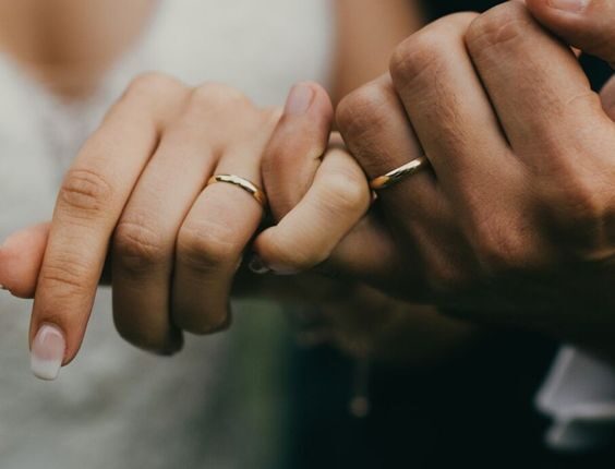 Sem Criatividade para os votos de casamento? 5 Versículos Bíblicos Românticos e lindos para Inspirar você!