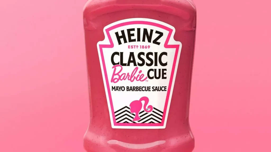 O Segredo Cor-de-Rosa da Barbie: Heinz e Mattel Lançam o Molho 'Barbiecue' em Comemoração aos 65 Anos da Boneca