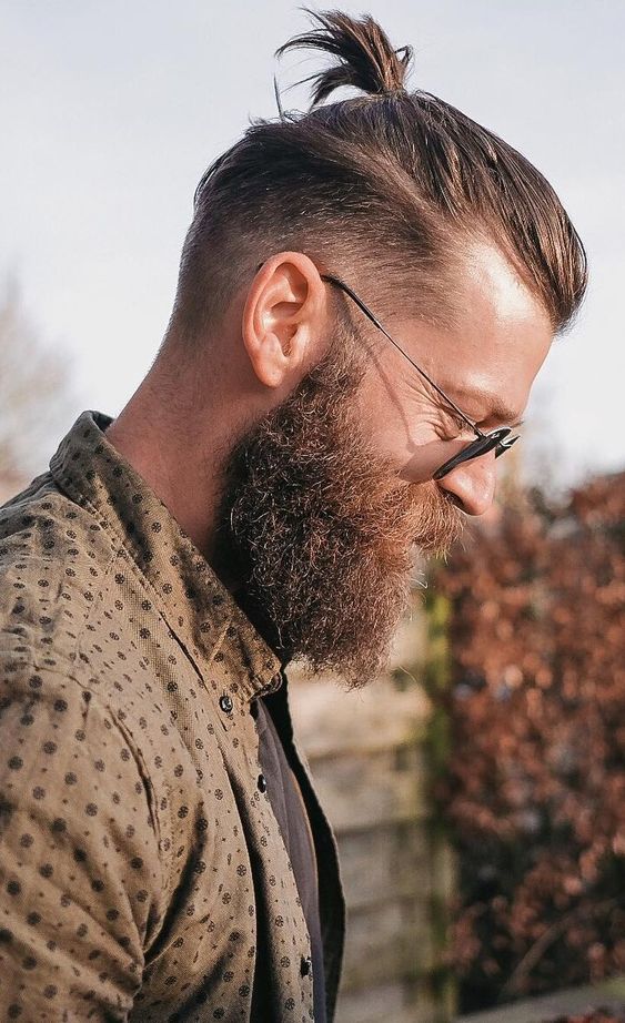 Descubra 4 Estilos de Barba que Deixam os Homens Irresistíveis! - segundo ELAS