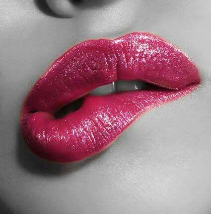 DIA DO BEIJO: 49 Cantadas Infalíveis para VOCÊ beijar MUUUITO!